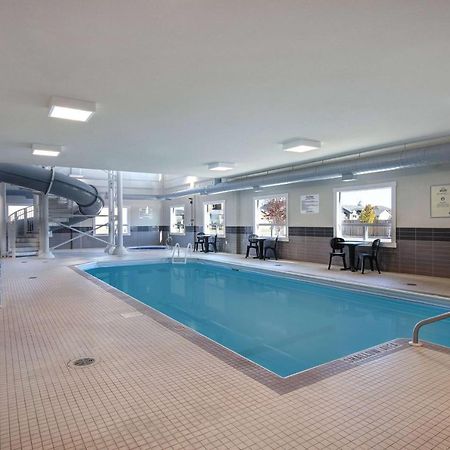 Days Inn & Suites By Wyndham Warman Extérieur photo